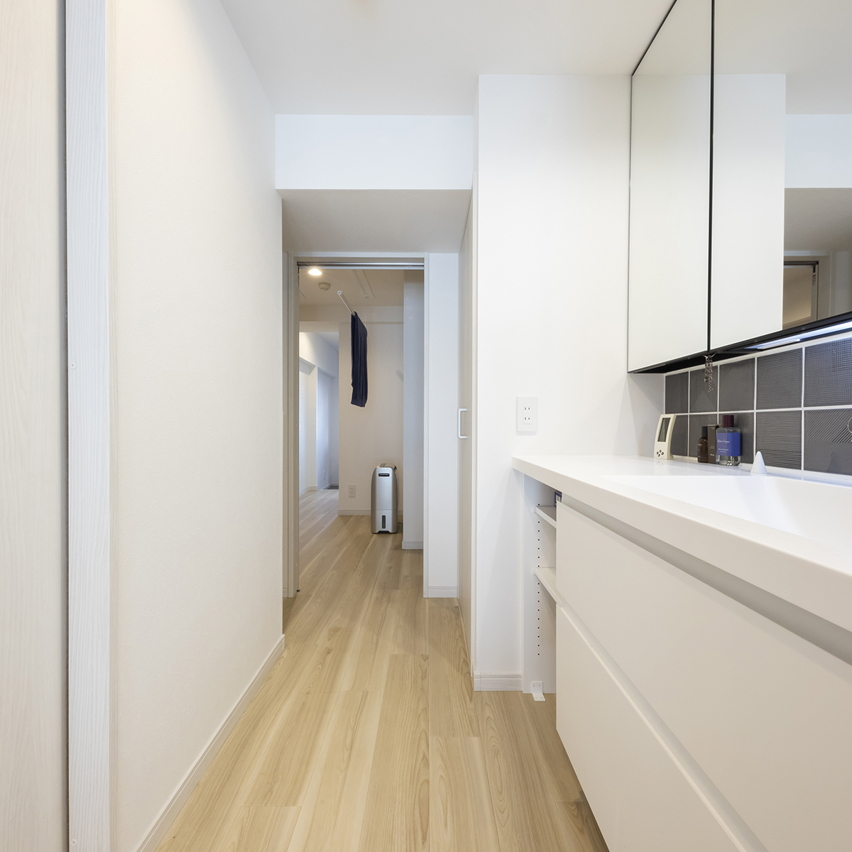 ２人でも使える広さの洗面所